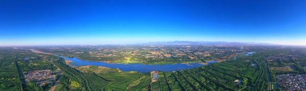 “犇”向全線通水 永定河綜合治理春節(jié)不停歇