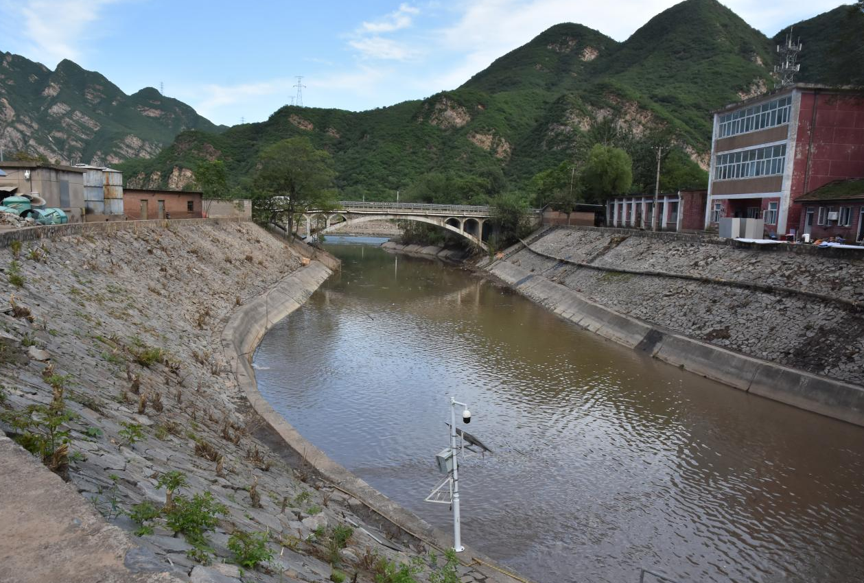 一線傳真| 北京運營公司連續(xù)奮戰(zhàn)重建家園