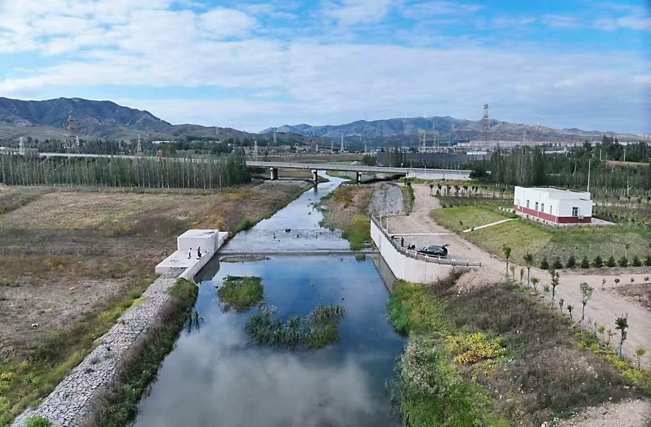 大同市十里河綜合治理與生態(tài)修復工程（小站跌水至大慶公路橋段）單位工程暨合同工程通過完工驗收